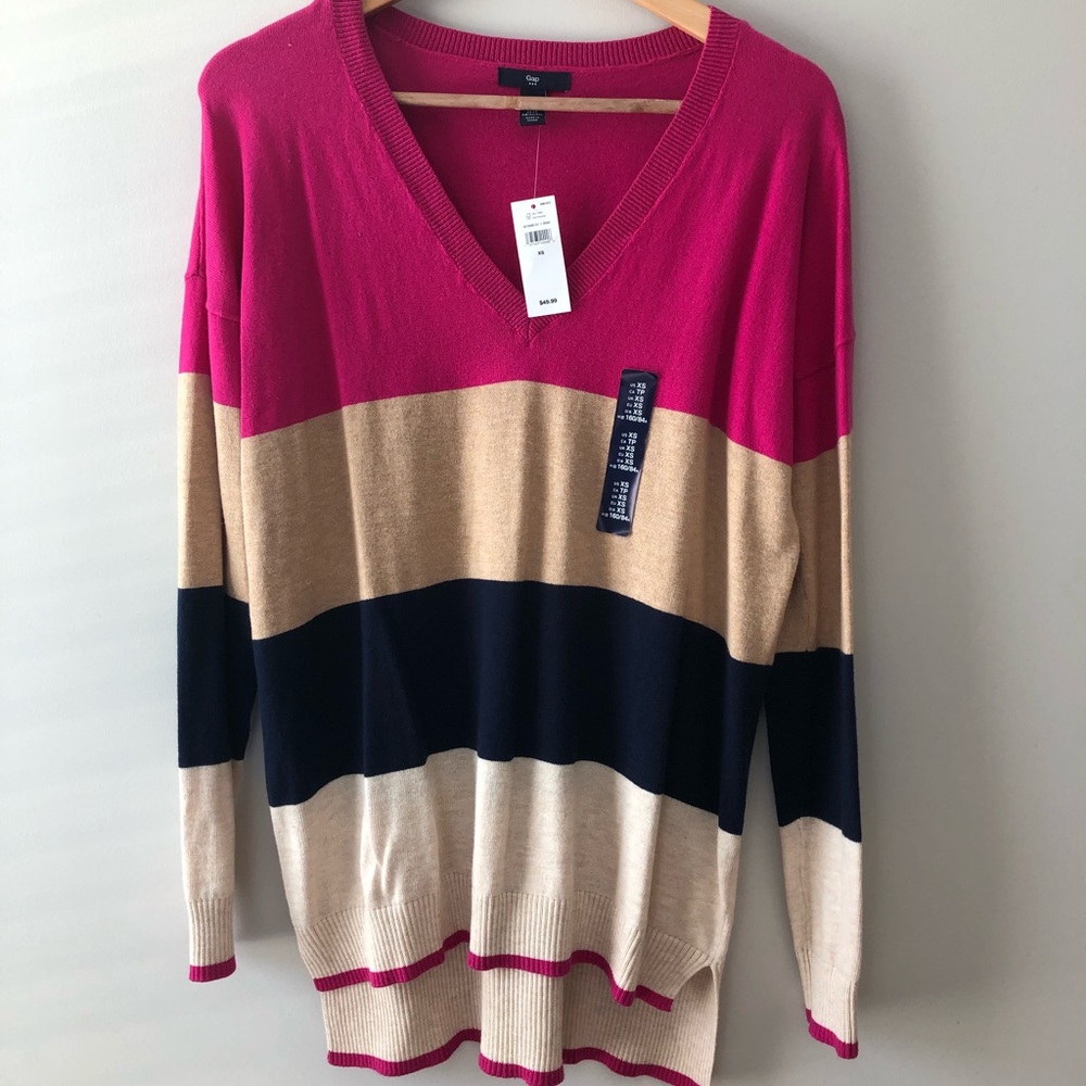 NWT Gap Colorblock Sweater Size XS